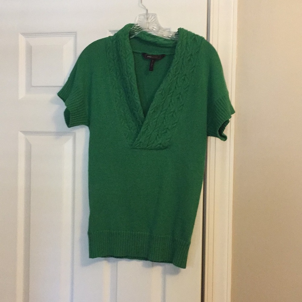 V neck sweater